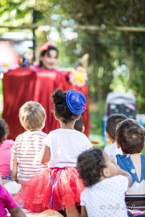 Creche marionnettes et magie